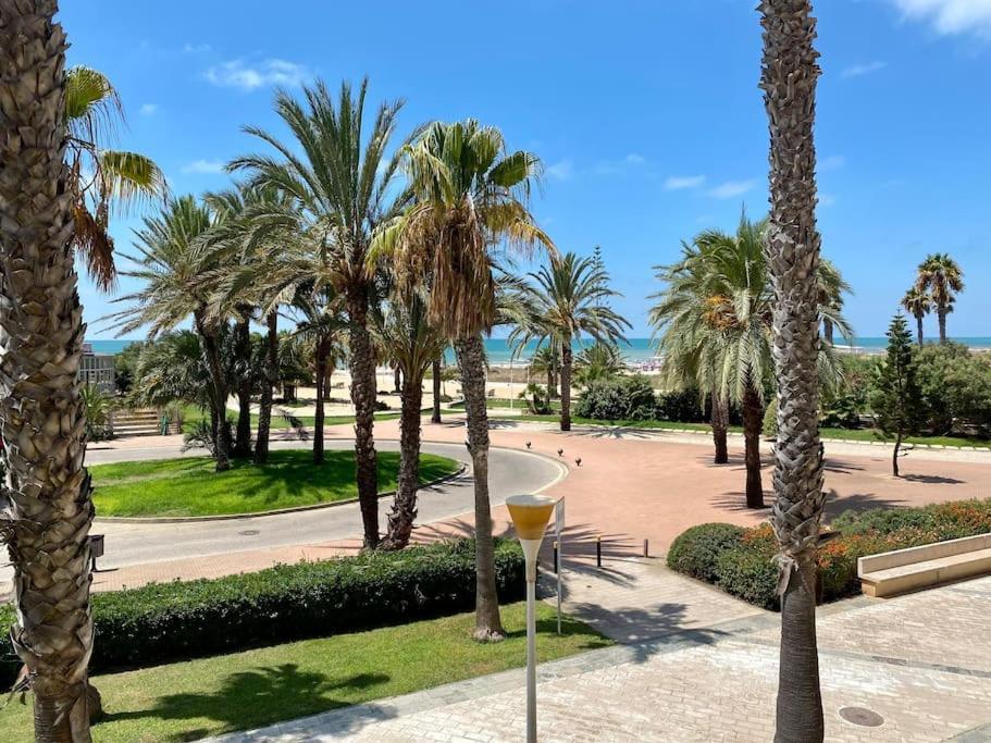 Villa Palacio Playa Y Piscina Grupo Ac Gestion Кадис Экстерьер фото